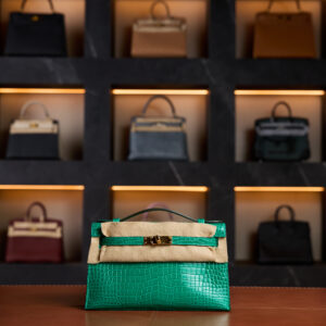 Hermès Kelly Pochette Vert Jade Gold Hardware 2025 new full set