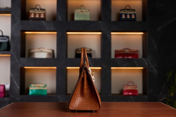 Hermès Birkin 25 Gold Hardware Gold Color Crocodile 2024 New Full Set - Exotic Boutique Dubai